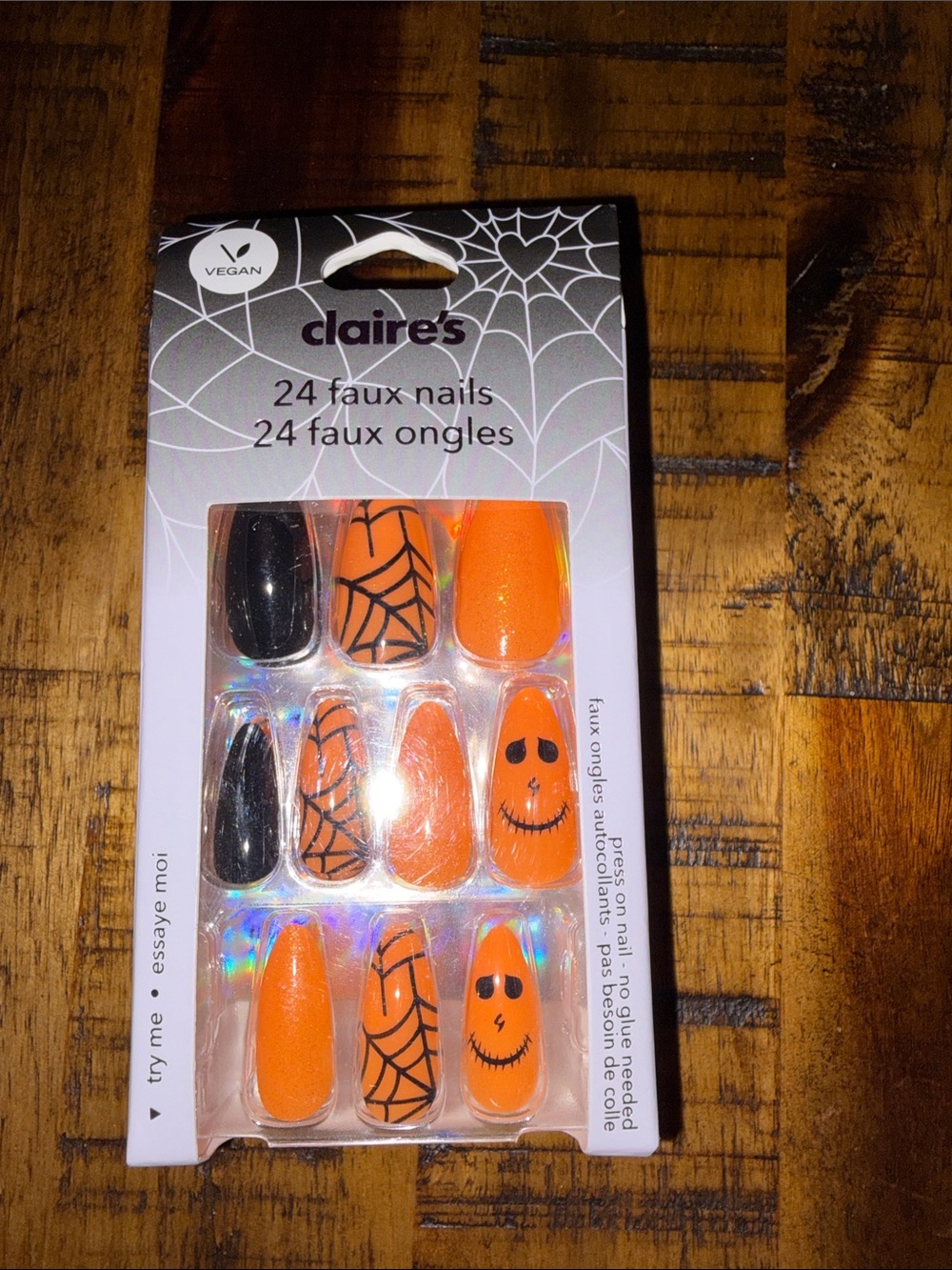 Claire's Orange & Black Halloween Faux Nails Pack